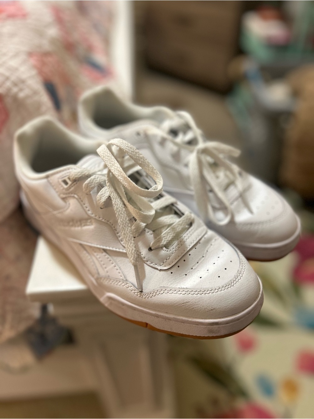REEBOK: White Leather Sneakers - Classic All-White Trainers